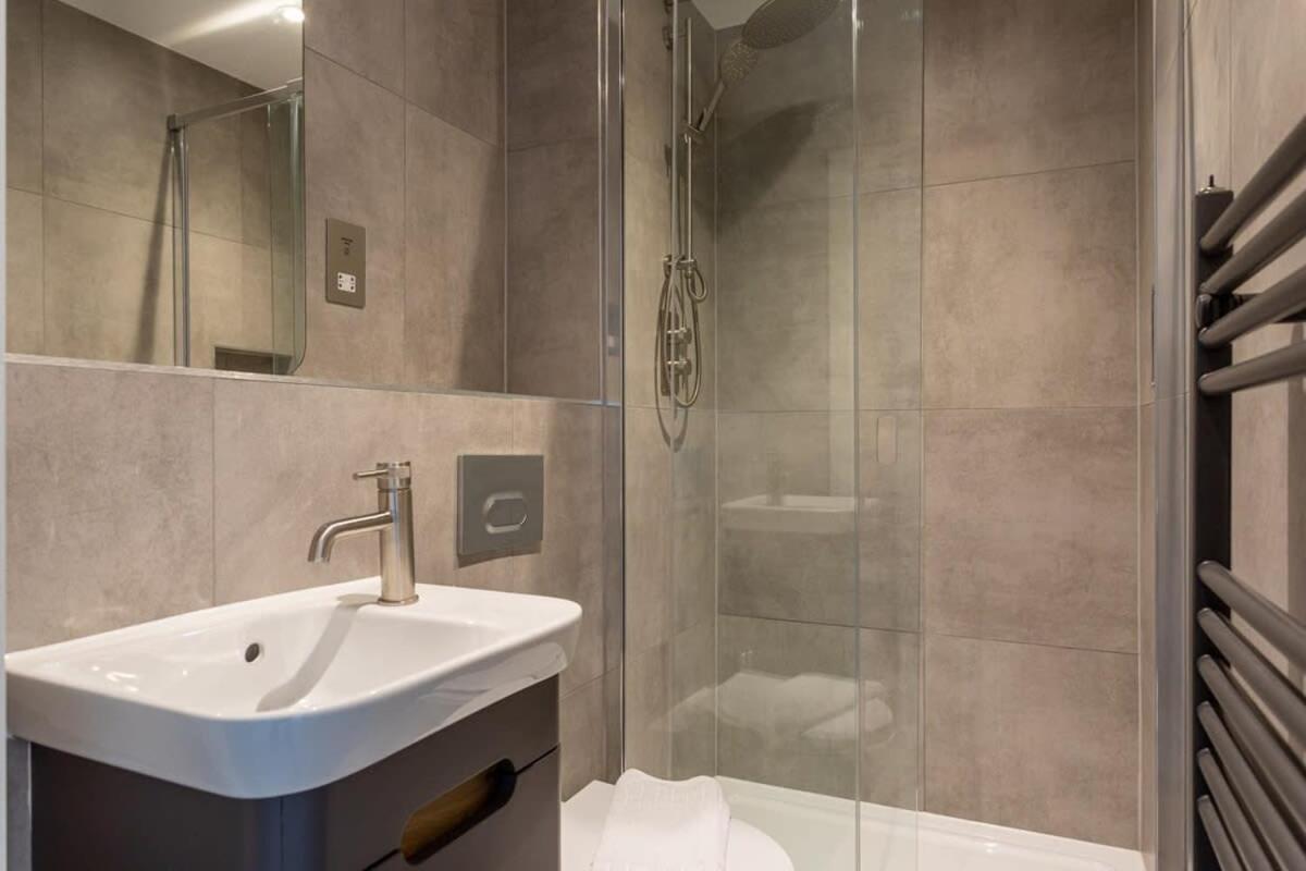 Stay Zeni, Ouse Court York Contemporary 2 Bed Flat Ngoại thất bức ảnh